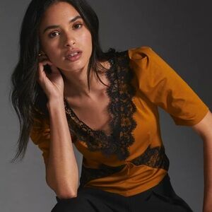 By Anthropologie Lace-Trimmed Tee [M]